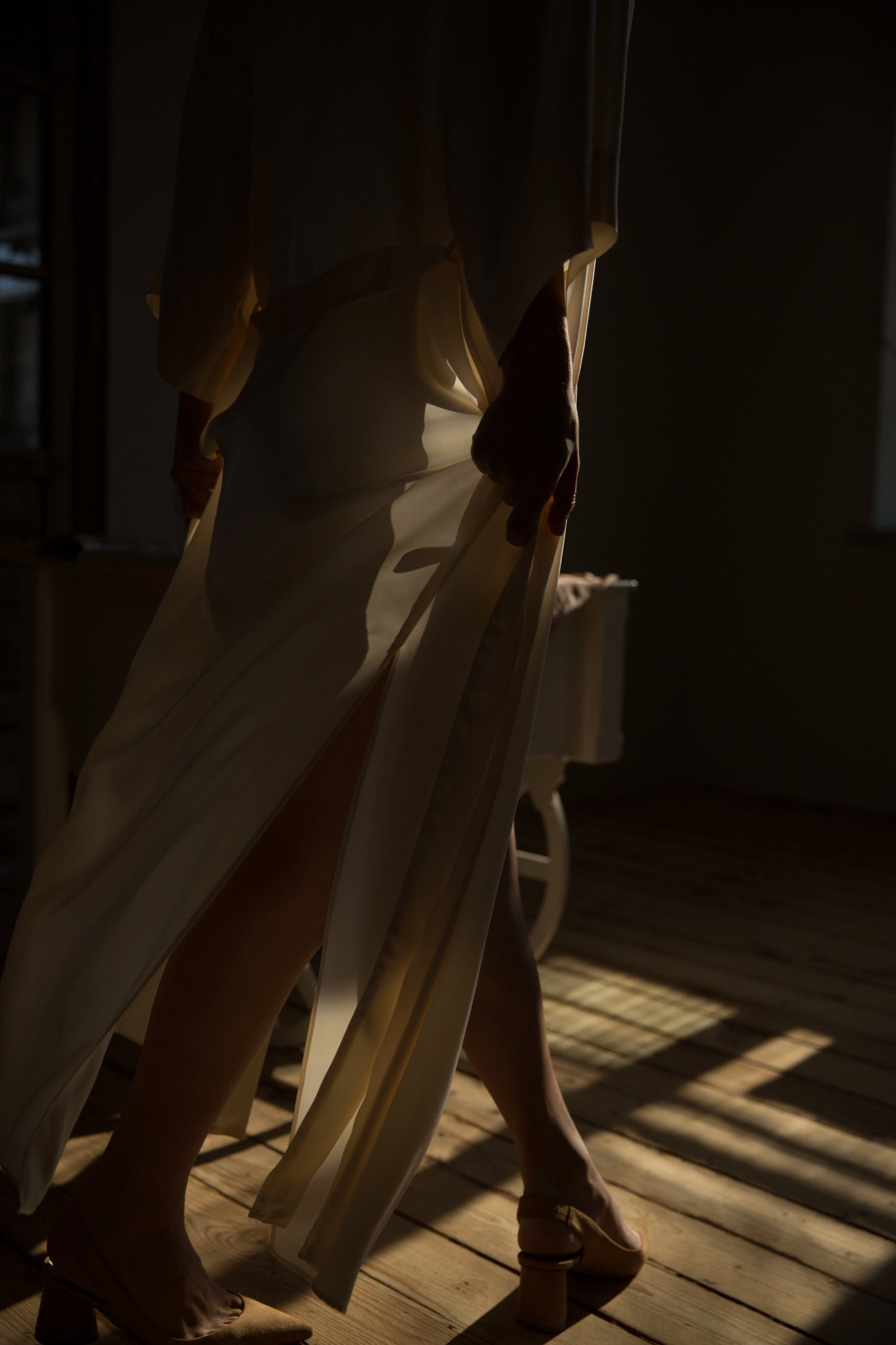 Kimono stila maxi garuma zīda halāts, šampanieša krāsā