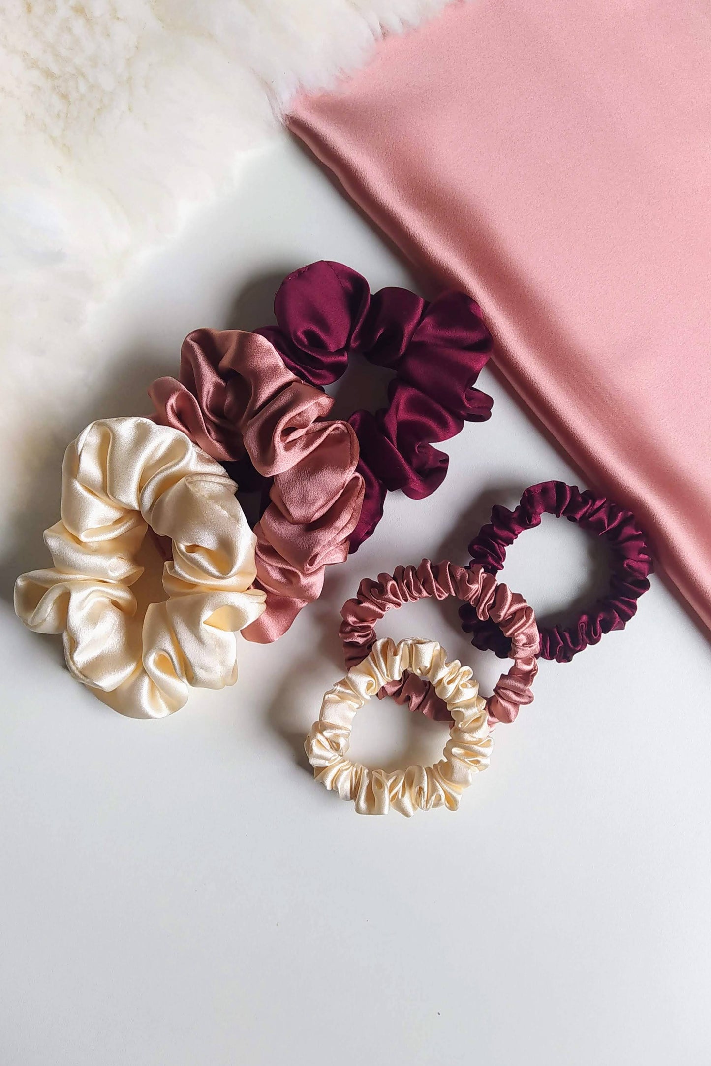Set of 3 pcs Silk hair scrunchies "Roses"