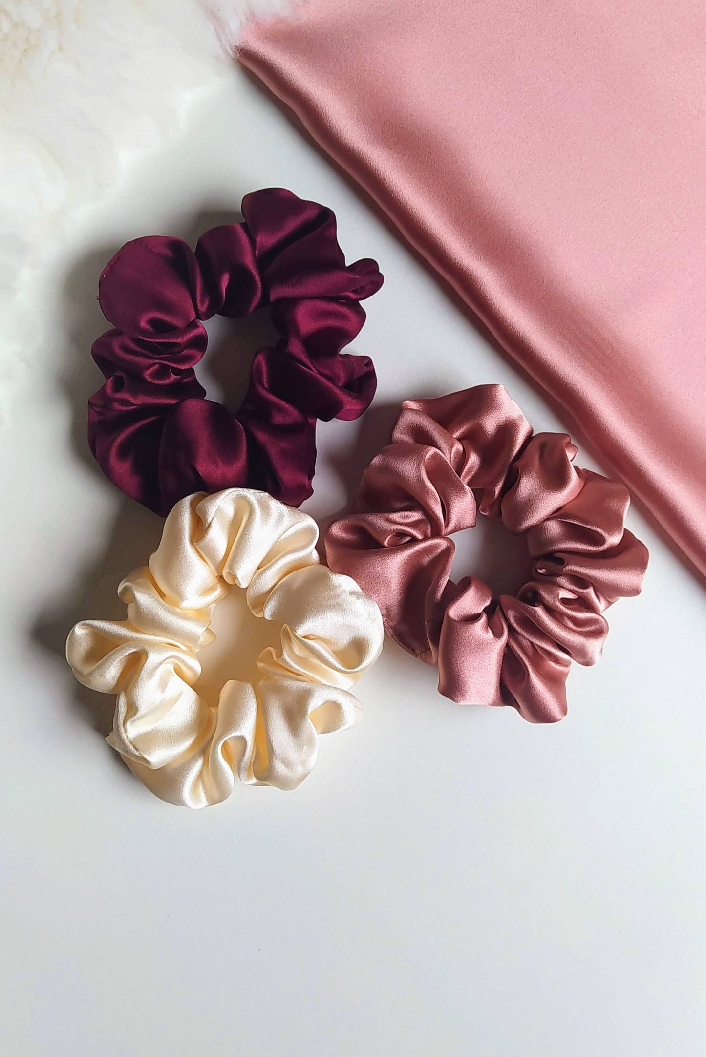Set of 3 pcs Silk hair scrunchies "Roses"