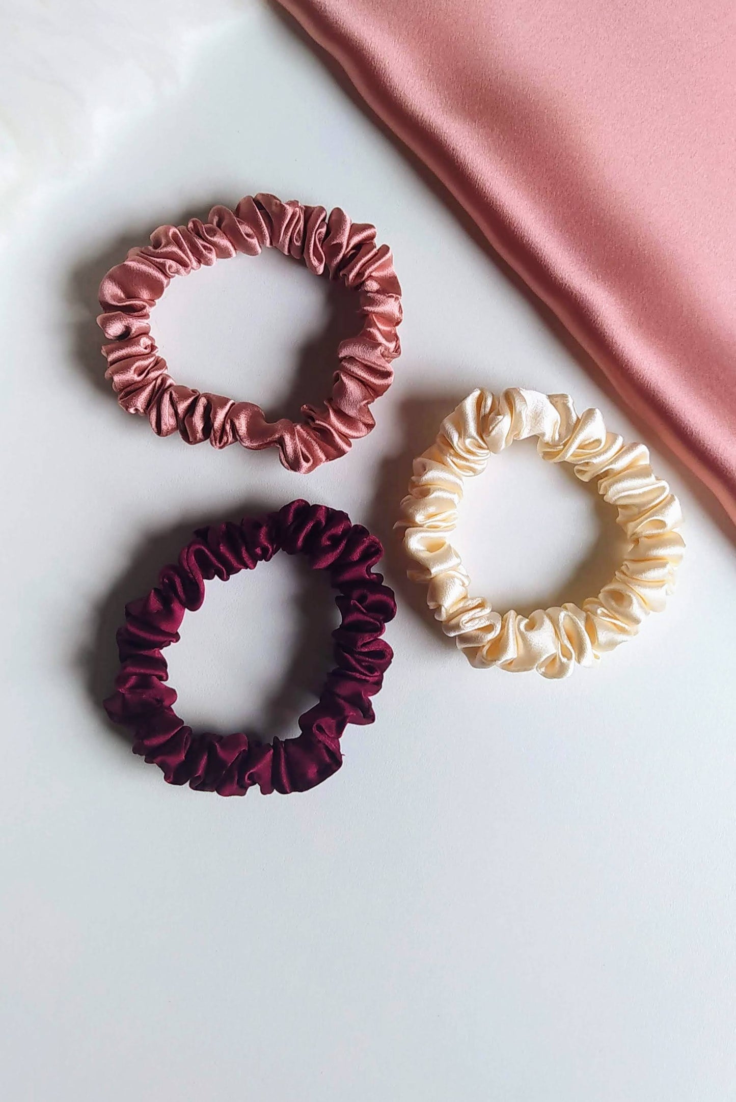 Set of 3 pcs Silk hair scrunchies "Roses"