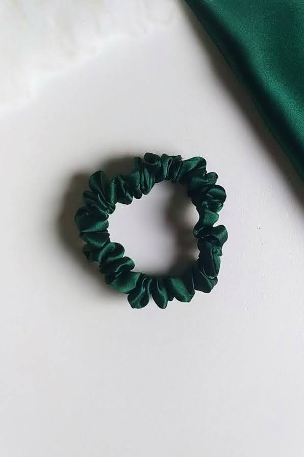 Silk hair scrunchie, Green
