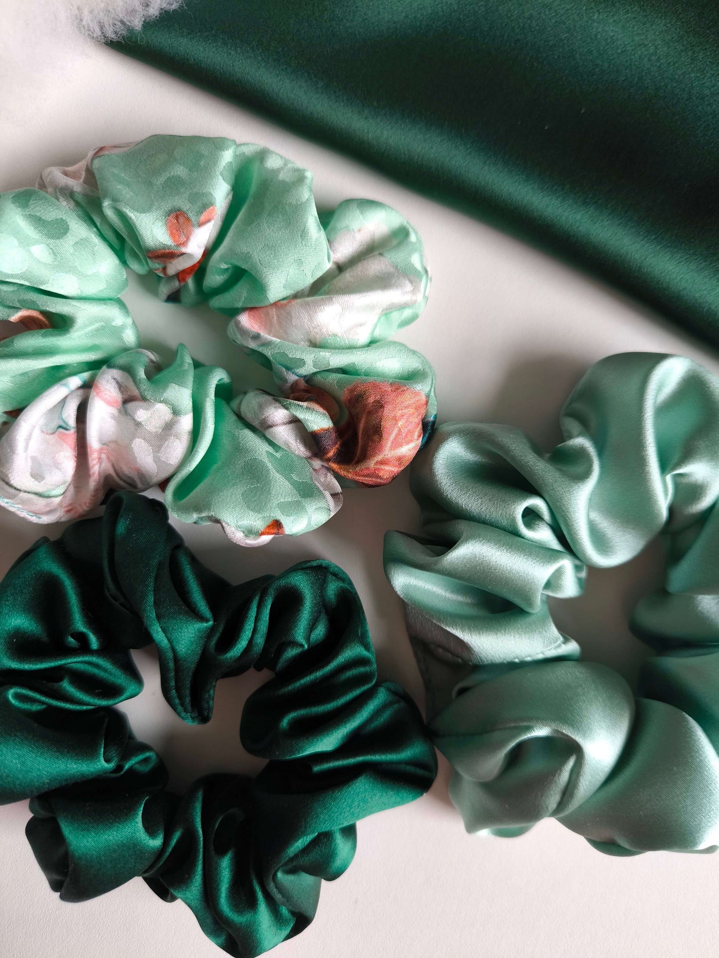 Set of 3 pcs Silk hair scrunchies "Mint"