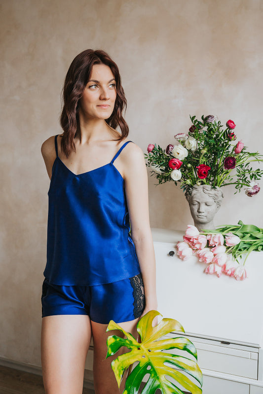 Silk pajama with lace, Blue