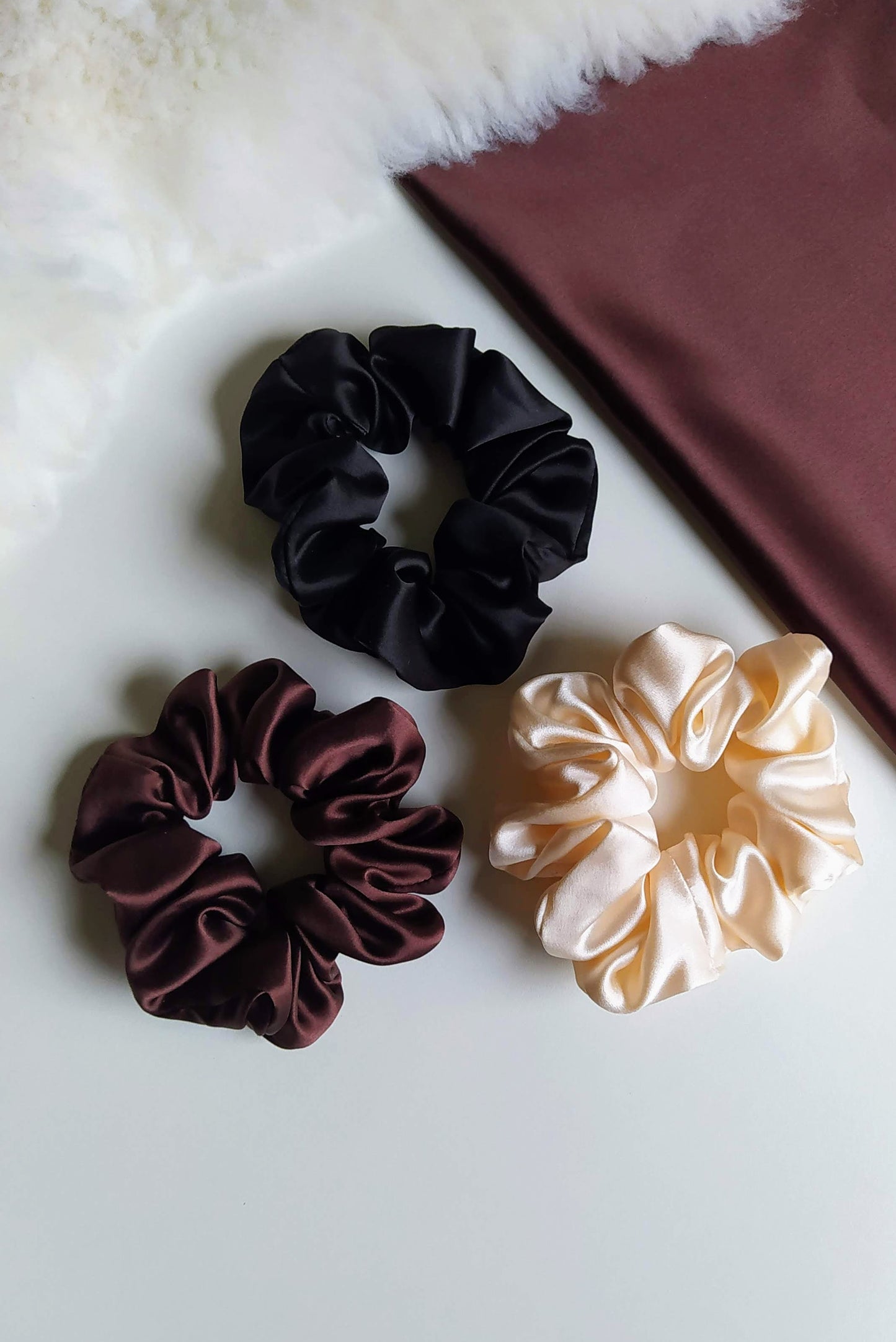 zīda matu gumijas, melna, brūna, gaiša, S un M izmēru gumiju komplekti