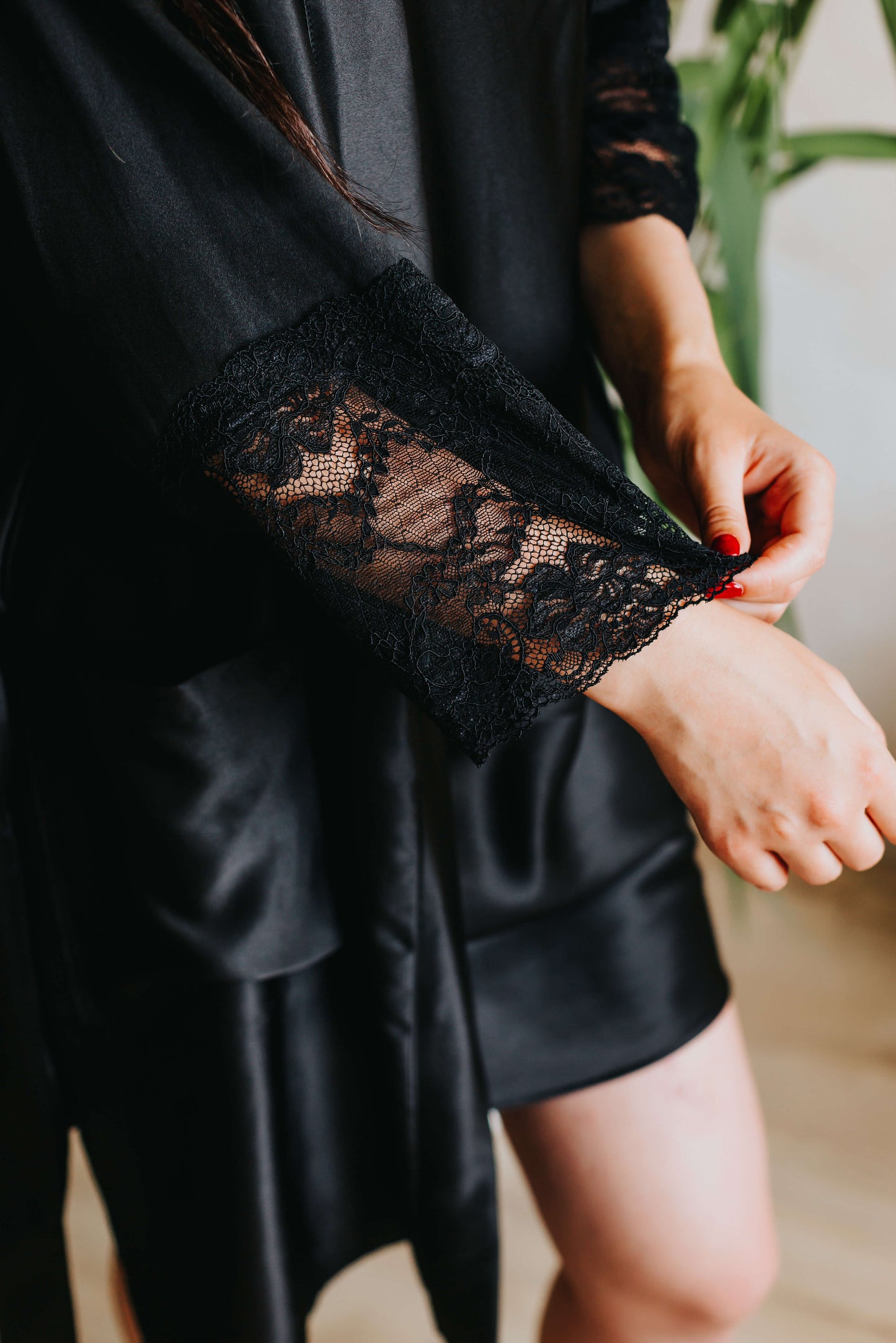 Silk robe with lace, Black