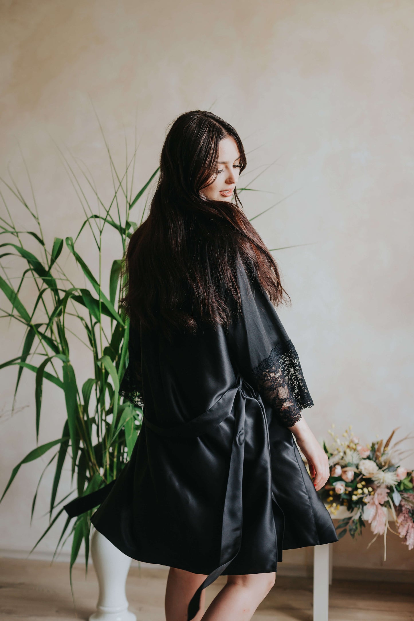 Silk robe with lace, Black