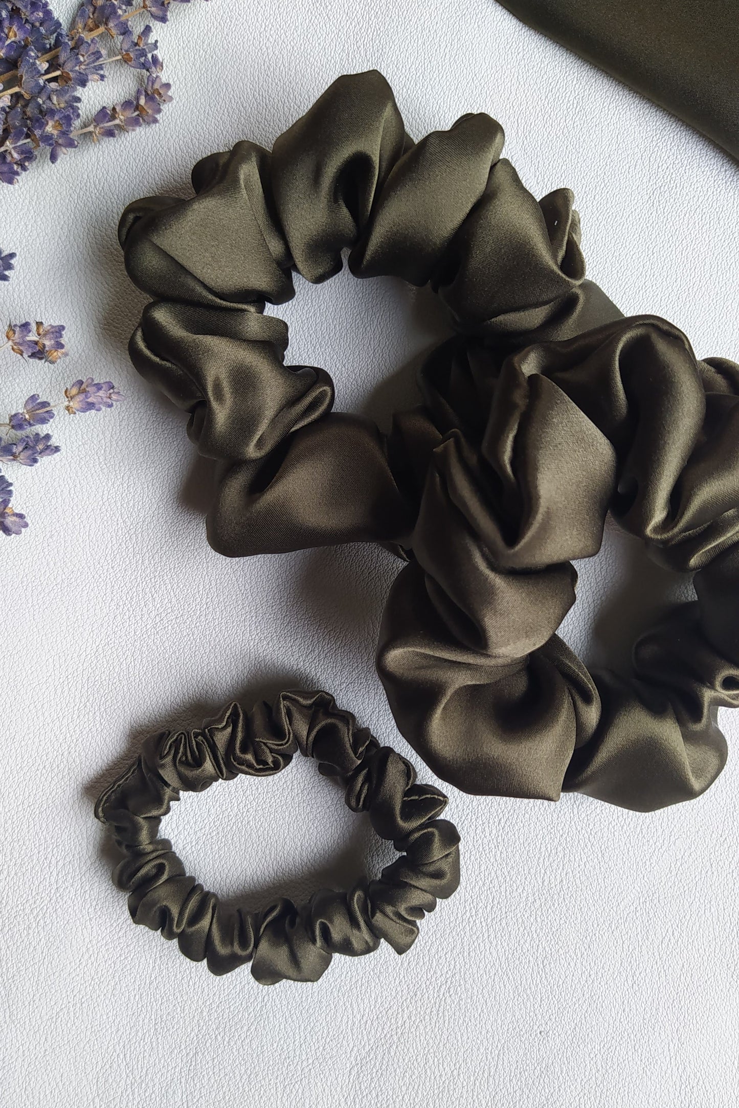Silk hair scrunchie, Khaki