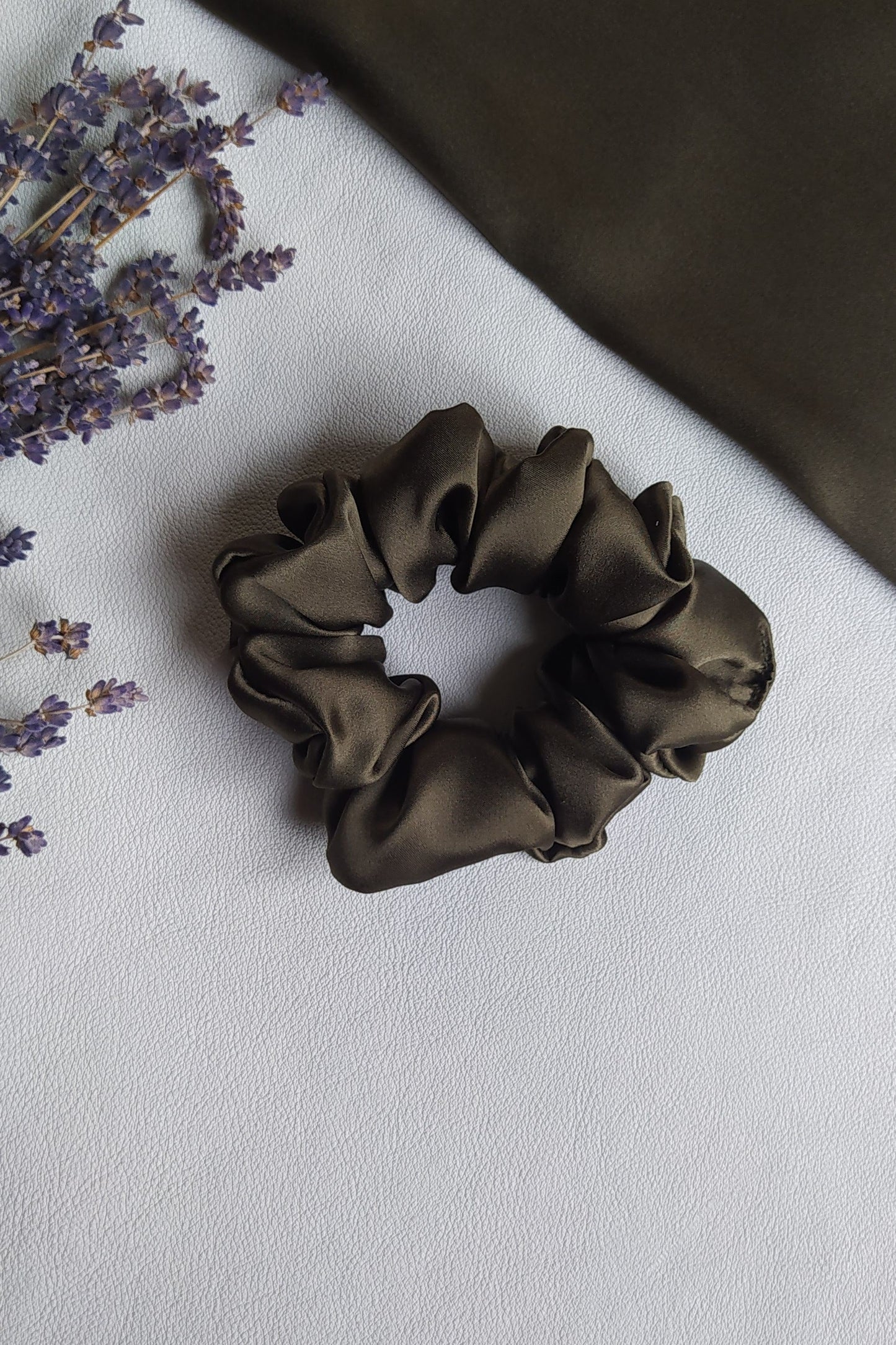 Silk hair scrunchie, Khaki