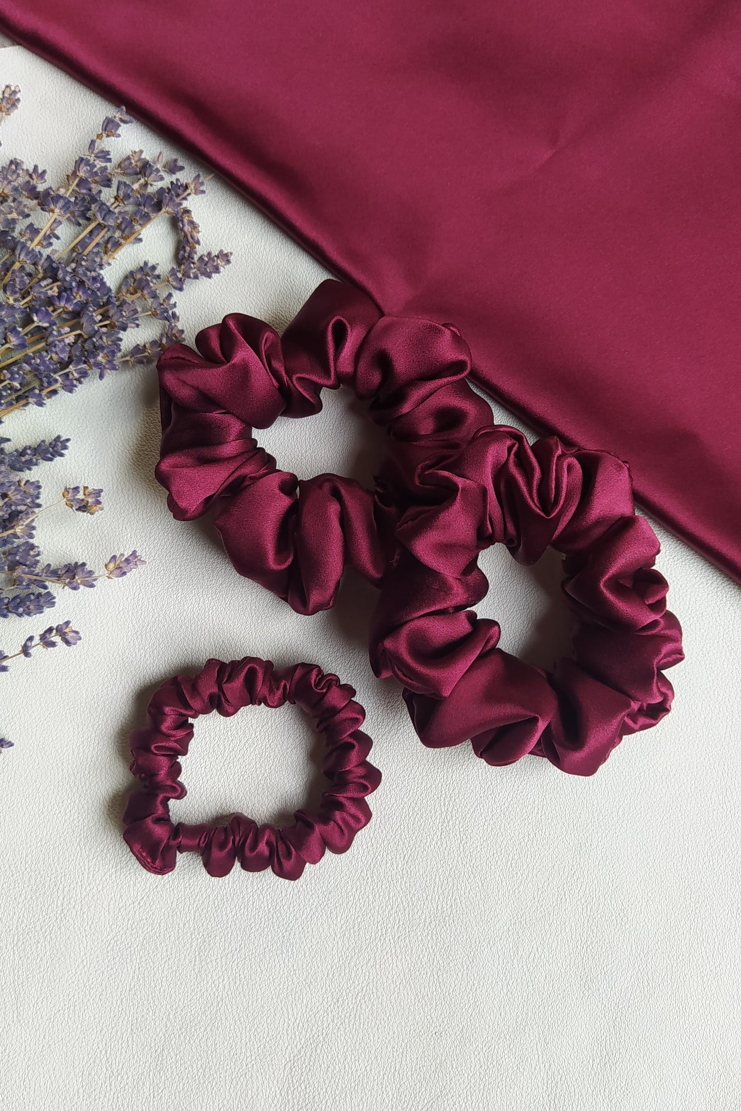 Bordo zīda matu gumija