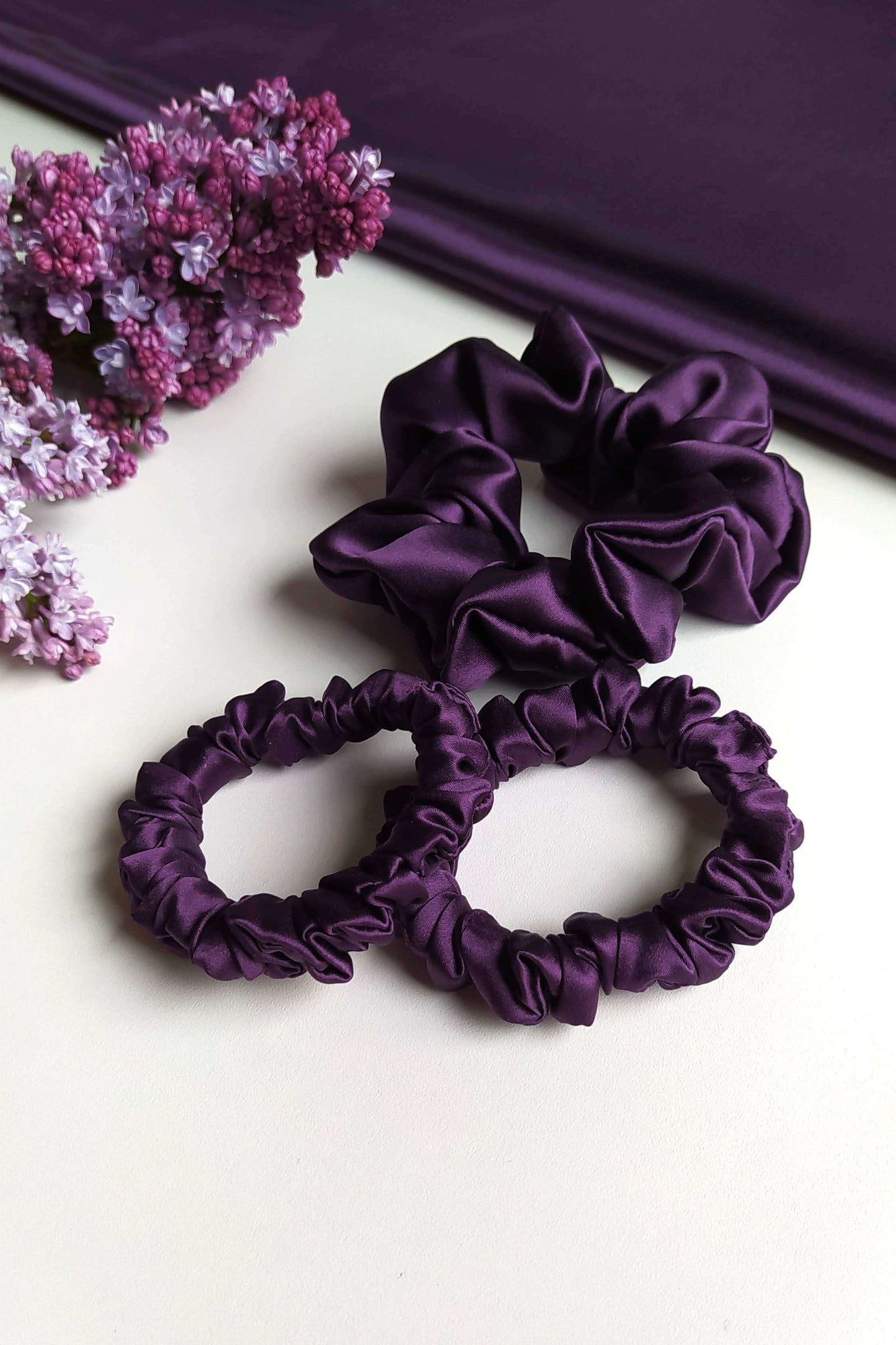 Silk hair scrunchie, Purple