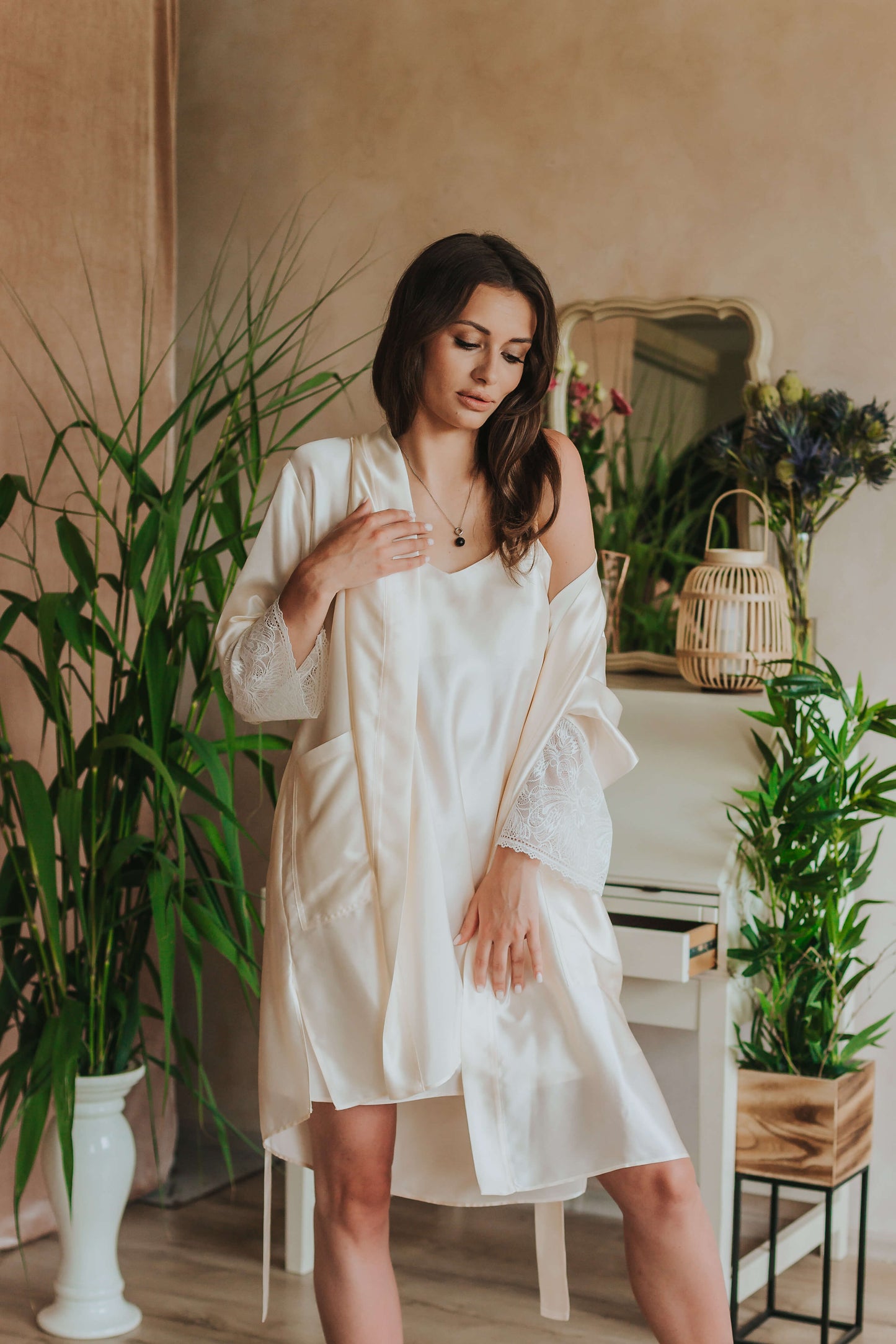 Silk Robe with lace, Champagne