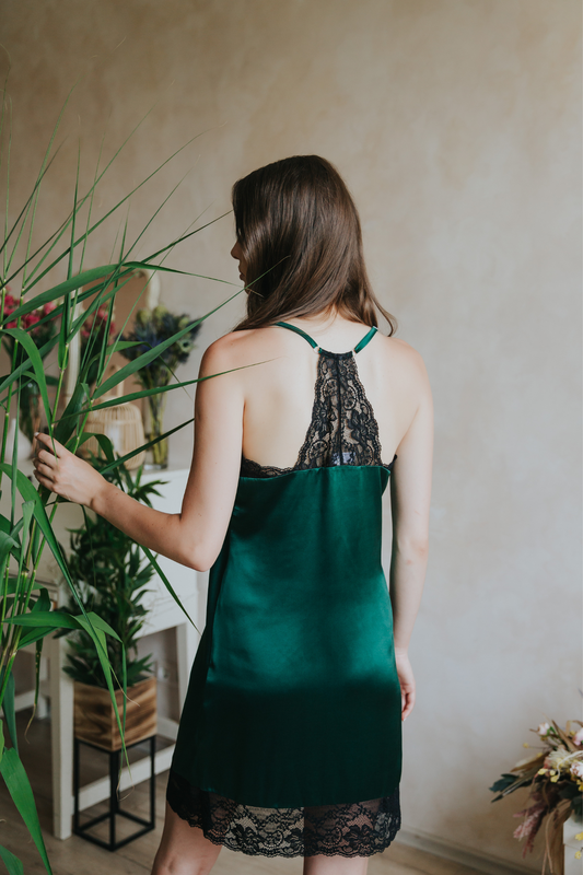Silk nightgown with lace neckline and hemline, Green