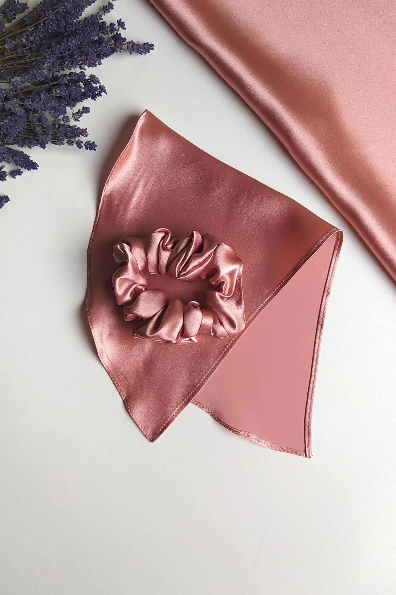 Zīda matu gumija ar banti, rozā