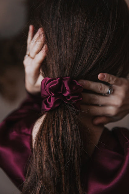 Silk hair scrunchie, Bordeaux