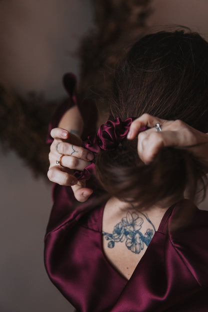 Silk hair scrunchie, Bordeaux