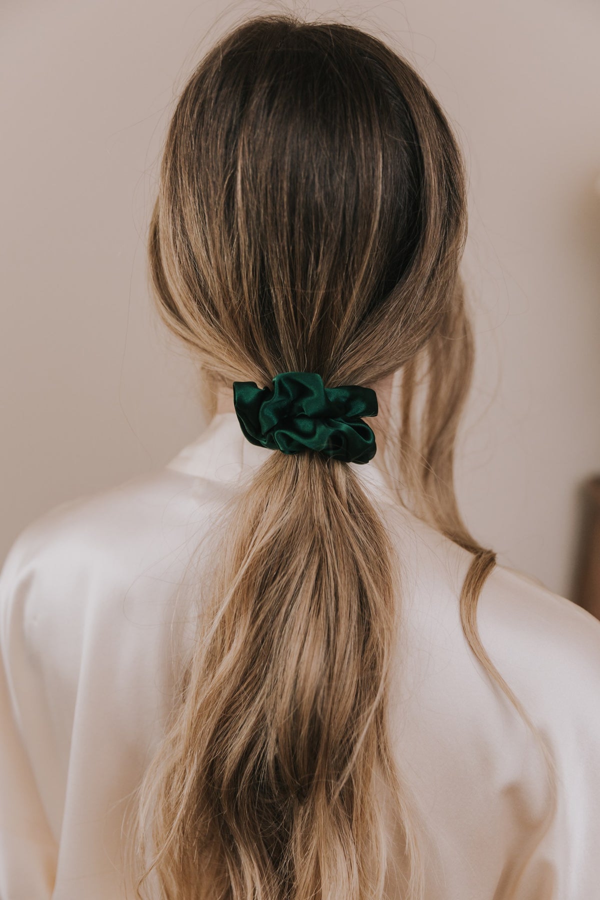 Silk hair scrunchie, Green