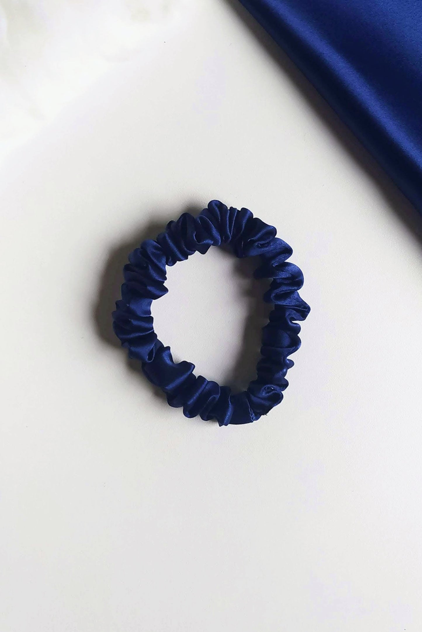Silk hair scrunchie, Blue