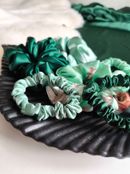 Set of 3 pcs Silk hair scrunchies "Mint"
