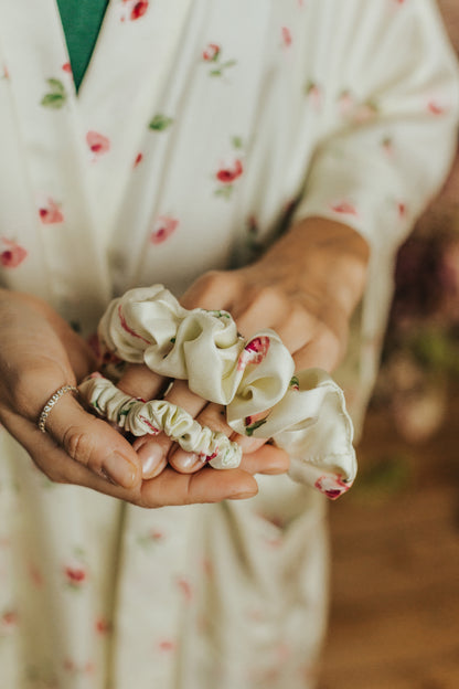 Silk hair scrunchie, Rose pattern