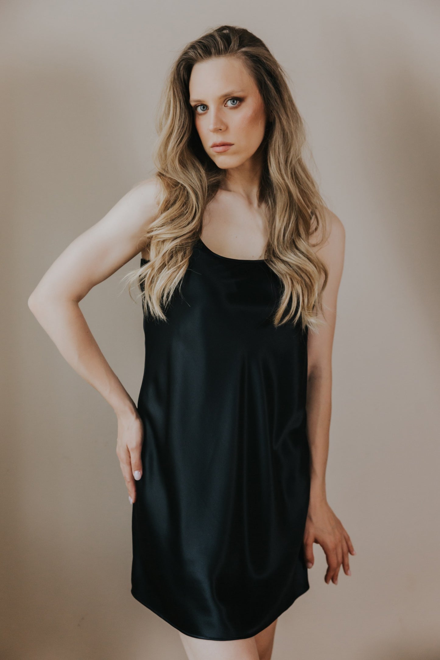 Silk nightgown "Mia", Black