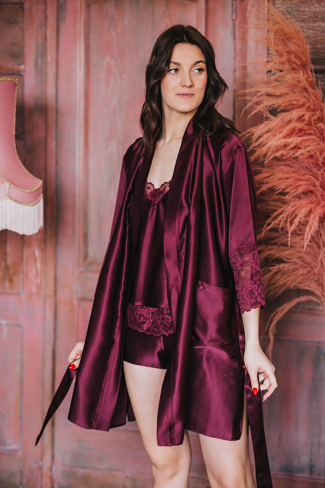 Silk robe with lace, Bordeaux