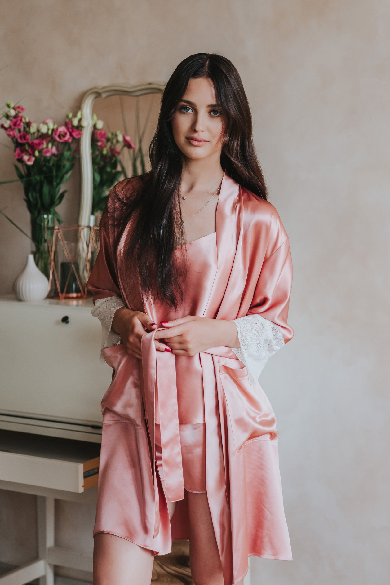 Silk robe with lace, Rose pink