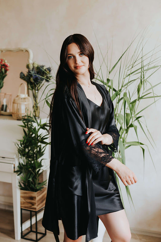 Silk robe with lace, Black