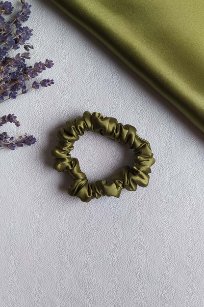 Silk hair scrunchie, Pesto Green