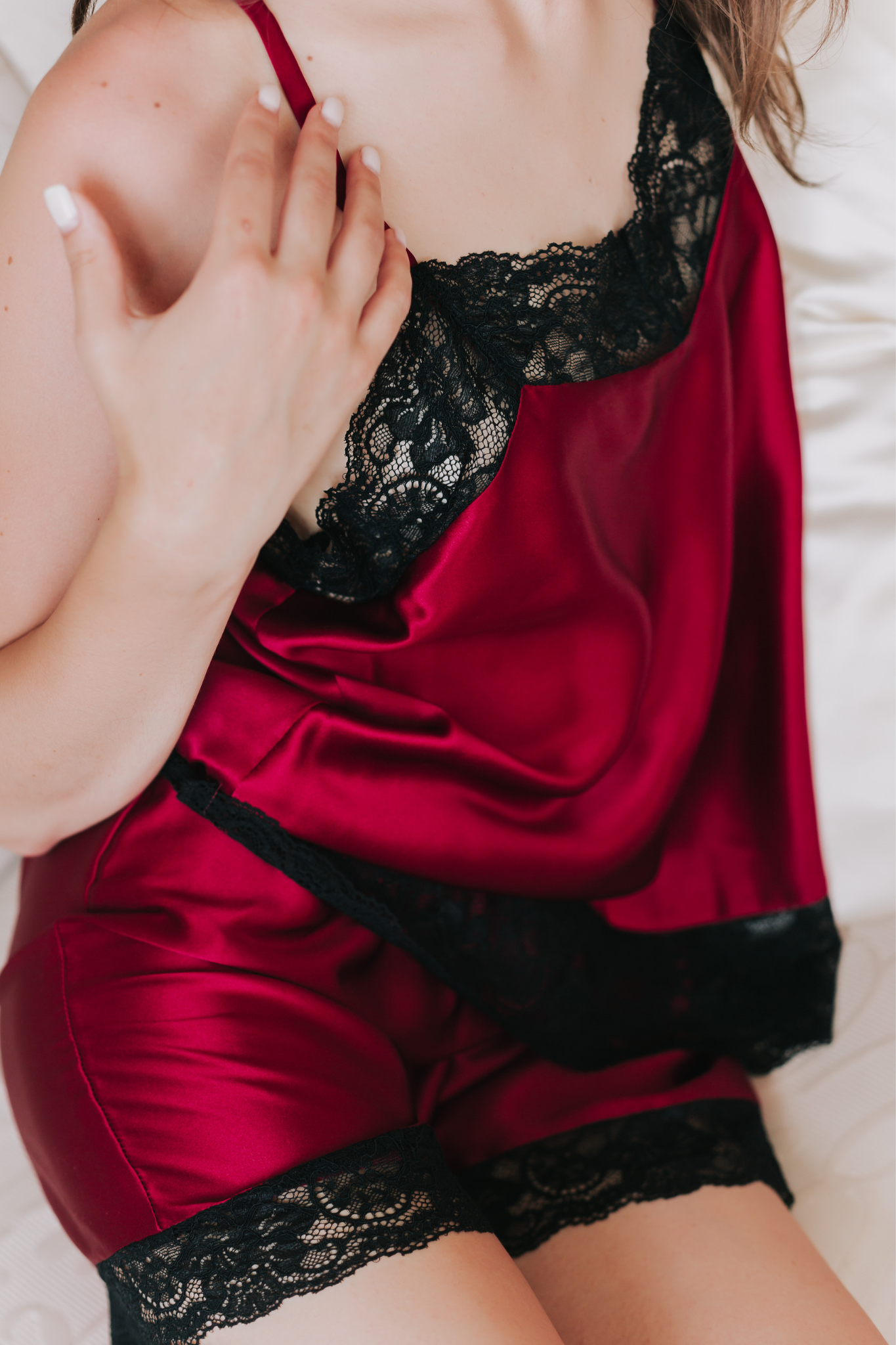 Silk pajama with black lace, Wine Red